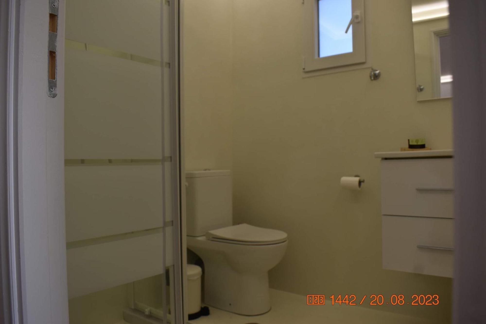 Syros Village Suites Vari  ภายนอก รูปภาพ