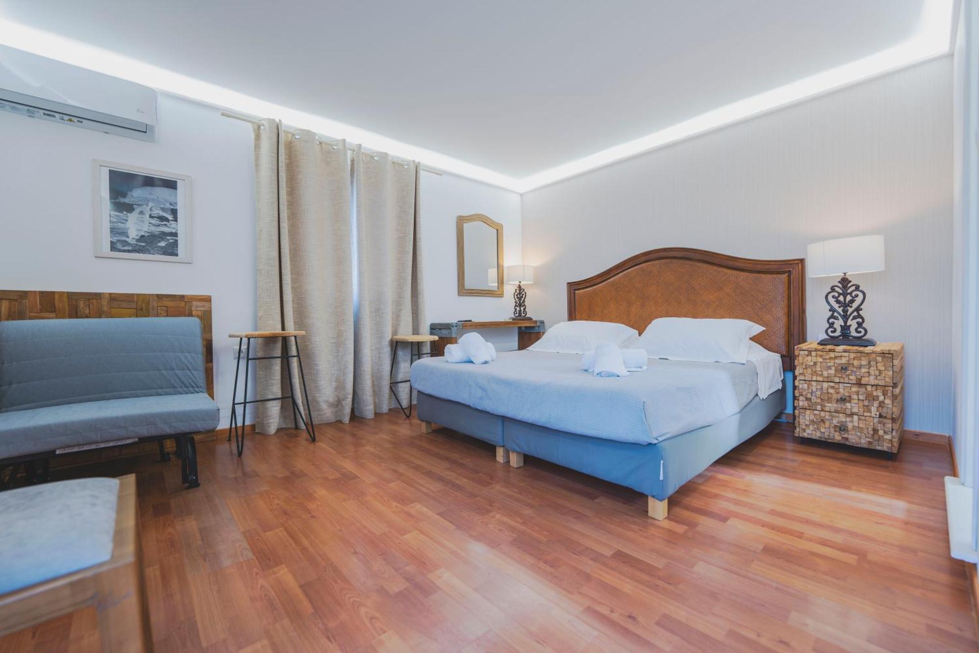 Syros Village Suites Vari  ภายนอก รูปภาพ