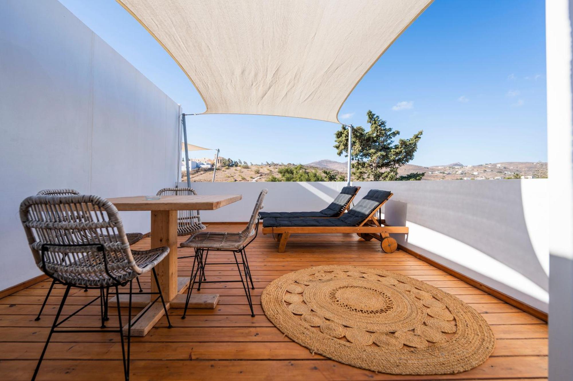 Syros Village Suites Vari  ภายนอก รูปภาพ