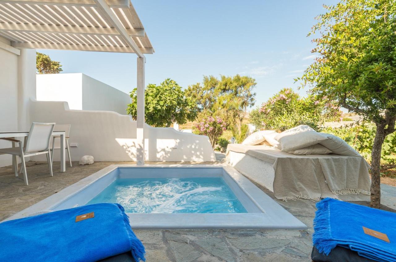 Syros Village Suites Vari  ภายนอก รูปภาพ