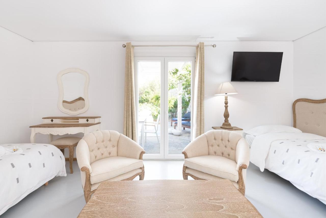 Syros Village Suites Vari  ภายนอก รูปภาพ
