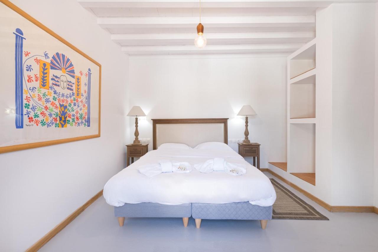 Syros Village Suites Vari  ภายนอก รูปภาพ