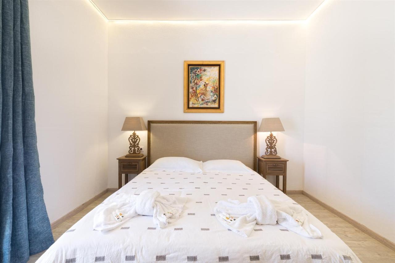 Syros Village Suites Vari  ภายนอก รูปภาพ