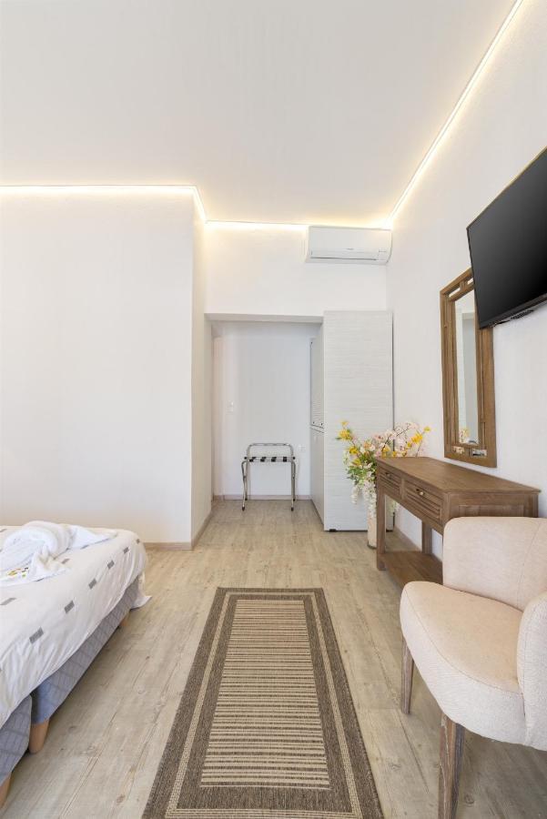 Syros Village Suites Vari  ภายนอก รูปภาพ