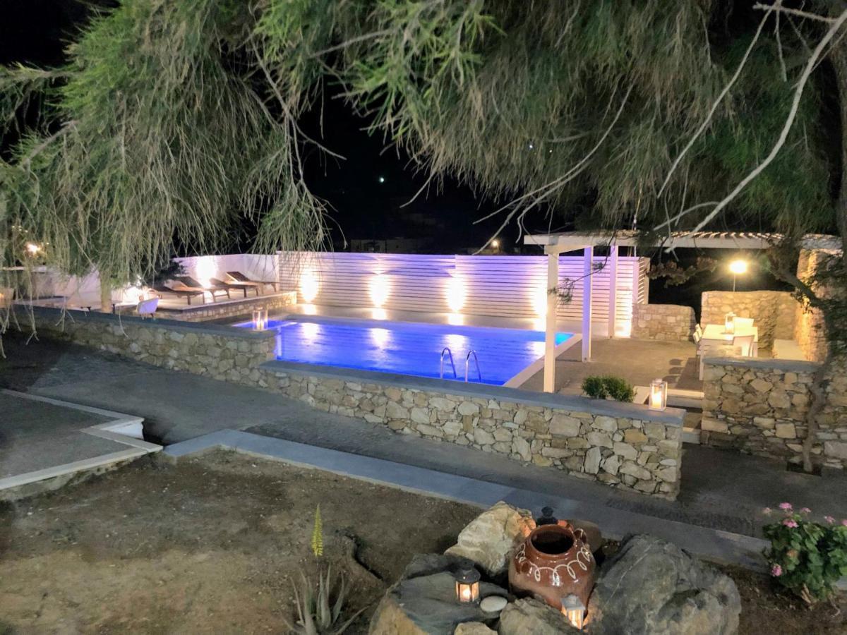 Syros Village Suites Vari  ภายนอก รูปภาพ